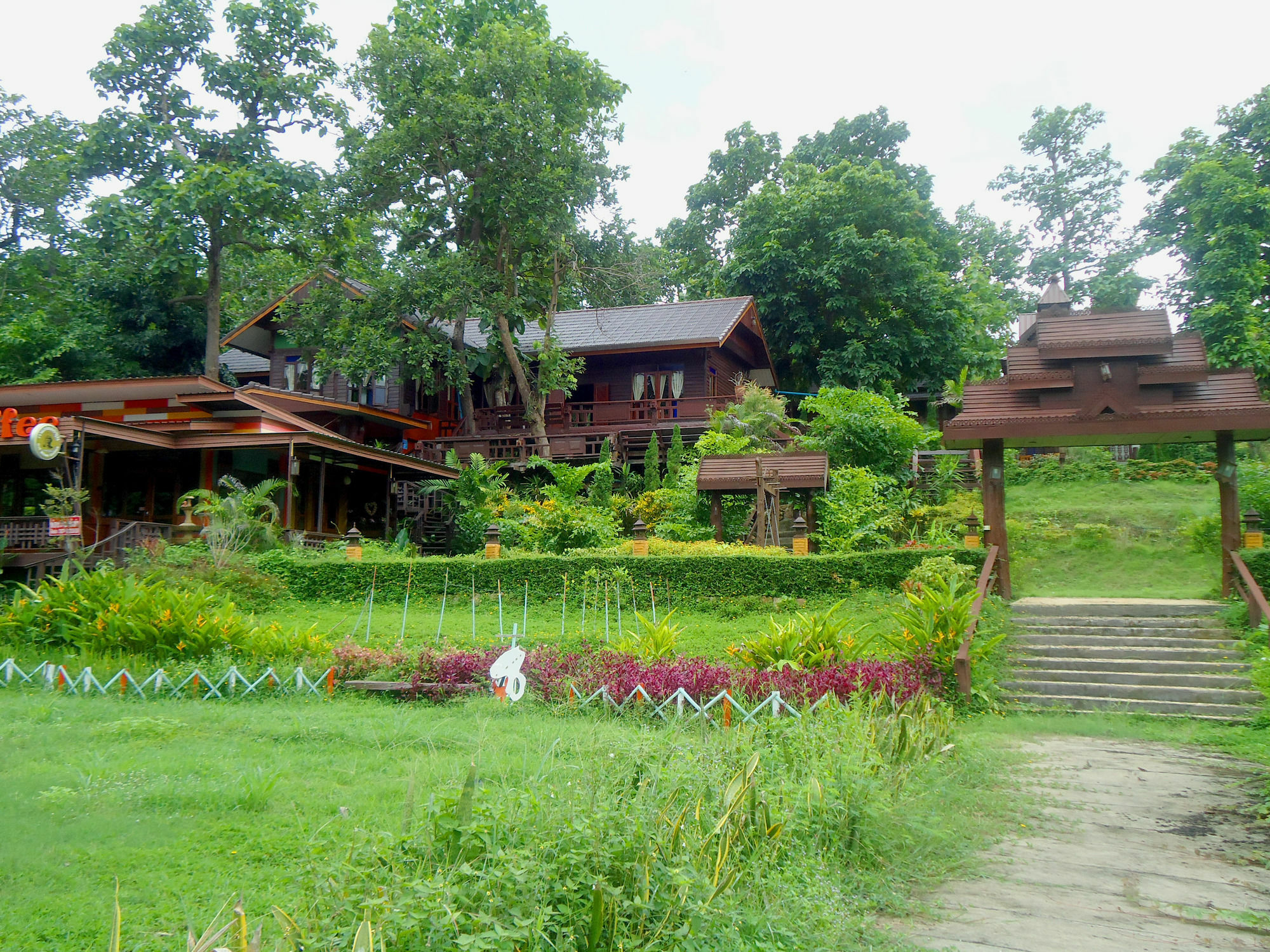 Mon Vieng Kham Resort Mae Hong Son Exterior foto
